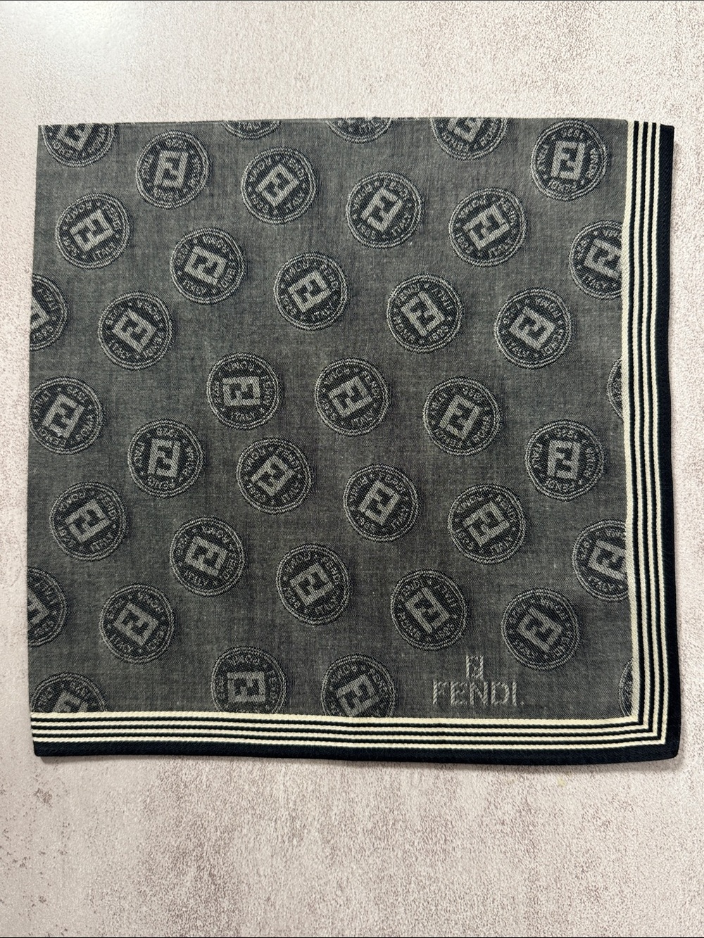 Fendi Black and White FF Circle Monogram Pocket Square cotton - Picture 2 of 4
